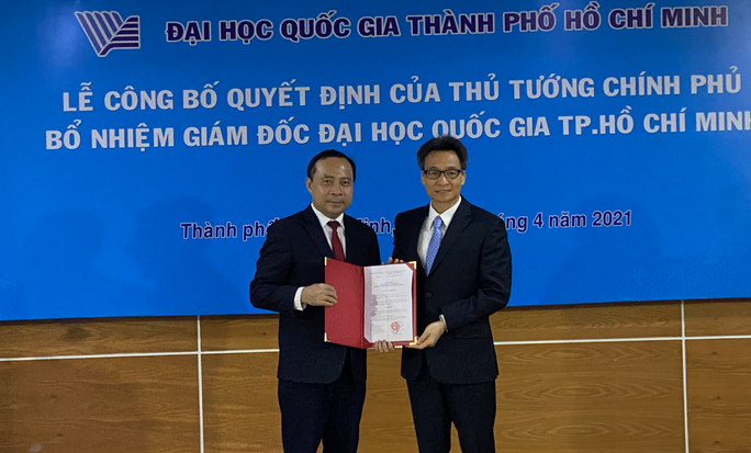 Tân giám đốc ĐHQG TP HCM công bố 3 nhiệm vụ trọng tâm - Ảnh 1. Tân giám đốc ĐHQG TP HCM công bố 3 nhiệm vụ trọng tâm - Ảnh 1.