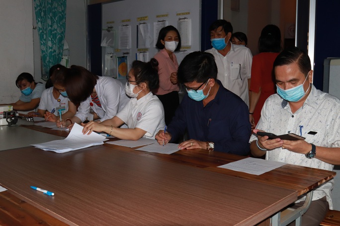 Đắk Lắk: Bắt đầu tiêm vắc-xin Covid-19 cho hơn 17.000 người - Ảnh 2.