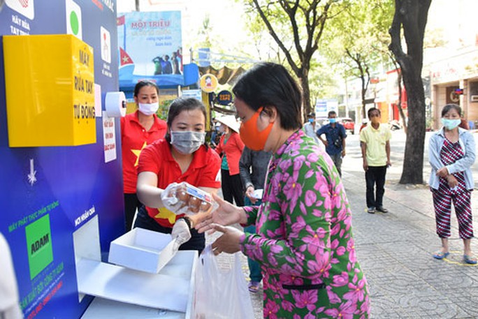 Nghĩa tình - Giá trị đặc trưng của TP HCM - Ảnh 2.