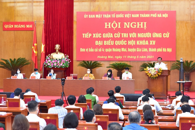 Bí thư Đinh Tiến Dũng hứa gần dân, xử lý một loạt vấn đề nóng của thủ đô - Ảnh 1.