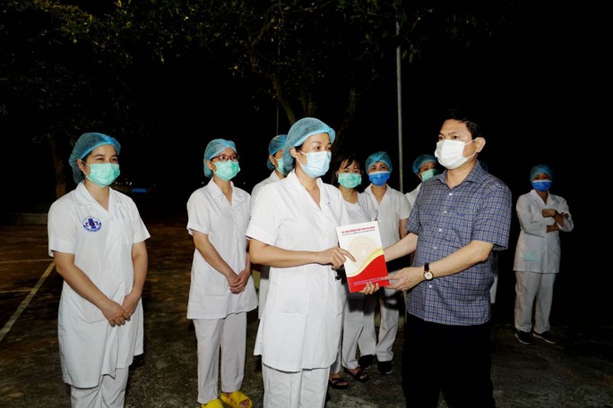 Xuất hiện ổ dịch Covid-19 mới chưa rõ nguồn lây, Hà Nam phong tỏa 1 xã gần 10.000 người - Ảnh 3. Xuất hiện ổ dịch Covid-19 mới chưa rõ nguồn lây, Hà Nam phong tỏa 1 xã gần 10.000 người - Ảnh 3.