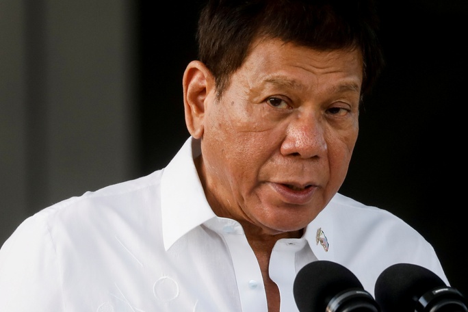 Tổng thống Duterte ra lệnh cấm về biển Đông với nội các - Ảnh 1.