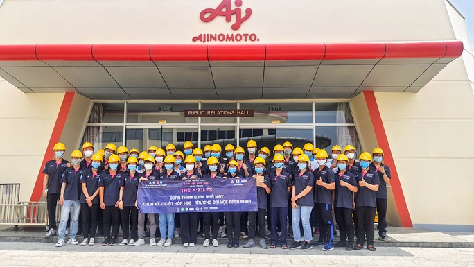 Trường ĐH Bách Khoa TP HCM cho sinh viên tiếp cận thực tế từ nhà máy - Ảnh 1. Trường ĐH Bách Khoa TP HCM cho sinh viên tiếp cận thực tế từ nhà máy - Ảnh 1.