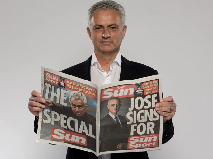 Chia tay Tottenham, HLV Mourinho chuyển nghề trước Euro 2020 - Ảnh 2.