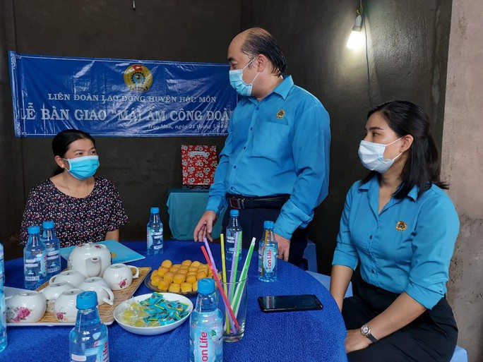 Chăm lo cho đoàn viên- lao động nghèo trong Tháng Công nhân - Ảnh 6.