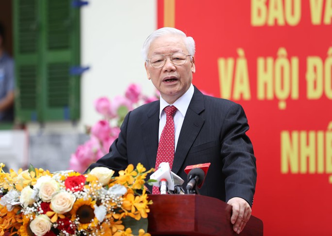 Những hình ảnh Tổng Bí thư Nguyễn Phú Trọng bỏ phiếu bầu cử - Ảnh 9.