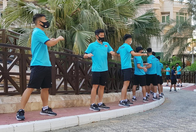 Đội tuyển Việt Nam sẵn sàng bước vào tập luyện tại UAE - Ảnh 2.