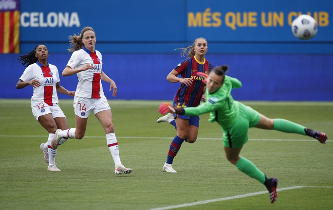 Thắng kịch tính PSG, Barcelona giành vé chung kết Champions League nữ  - Ảnh 1.