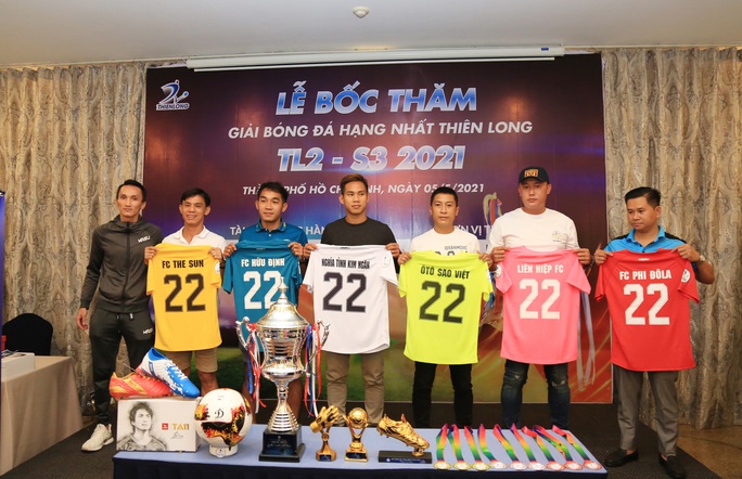 Hào hứng chờ khởi tranh giải phủi Thiên Long - Ảnh 2. Hào hứng chờ khởi tranh giải phủi Thiên Long - Ảnh 2.