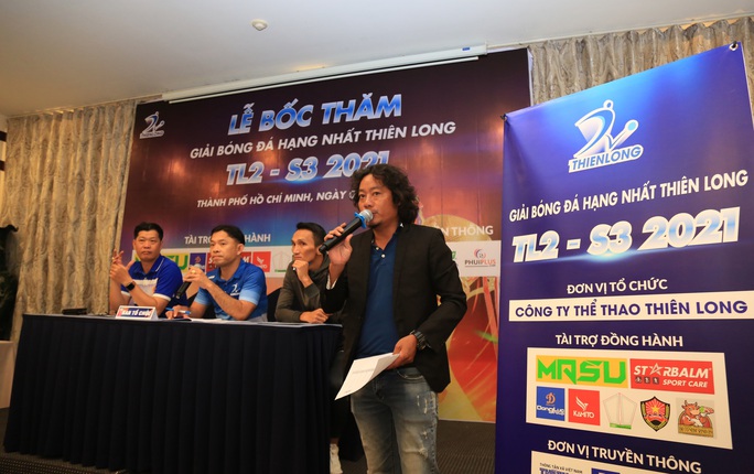 Hào hứng chờ khởi tranh giải phủi Thiên Long - Ảnh 5. Hào hứng chờ khởi tranh giải phủi Thiên Long - Ảnh 5.