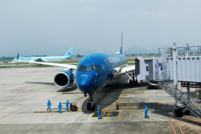 Vietnam Airlines được cấp phép 12 chuyến bay đưa người Việt từ Mỹ về nước - Ảnh 1.