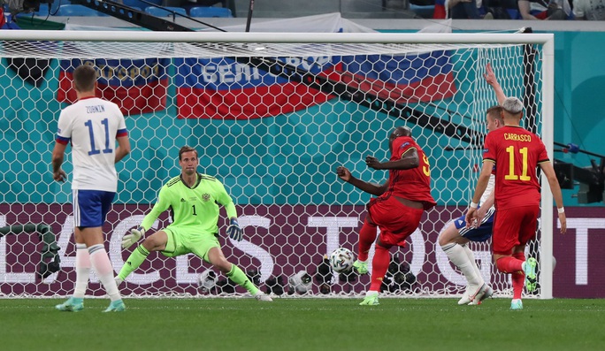 Bỉ - Nga 3-0: Cú đúp Lukaku đè bẹp gấu Nga - Ảnh 2.