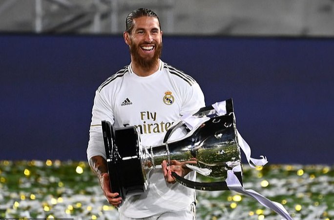 Sergio Ramos quyết dứt tình, chia tay Real Madrid sau 16 năm - Ảnh 2. Sergio Ramos quyết dứt tình, chia tay Real Madrid sau 16 năm - Ảnh 2.