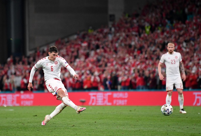 Đè bẹp Nga, Đan Mạch cùng Bỉ vào vòng 1/8 Euro 2020 - Ảnh 1.