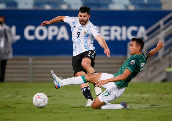 Lionel Messi lập kỷ lục độc nhất vô nhị, Argentina thẳng tiến tứ kết Copa America - Ảnh 3.