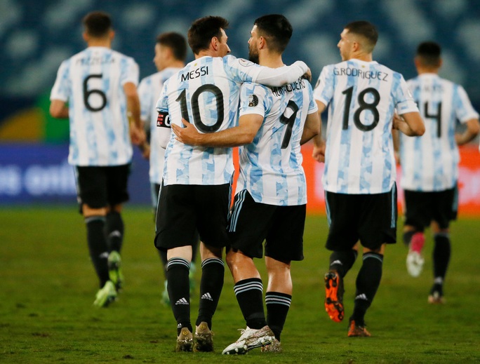 Messi sẽ tự do đầu tháng 7-2021 - Ảnh 3.
