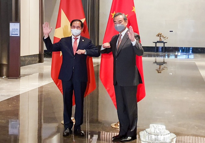 Việt Nam đề nghị Trung Quốc tìm giải pháp lâu dài cho vấn đề Biển Đông - Ảnh 1.