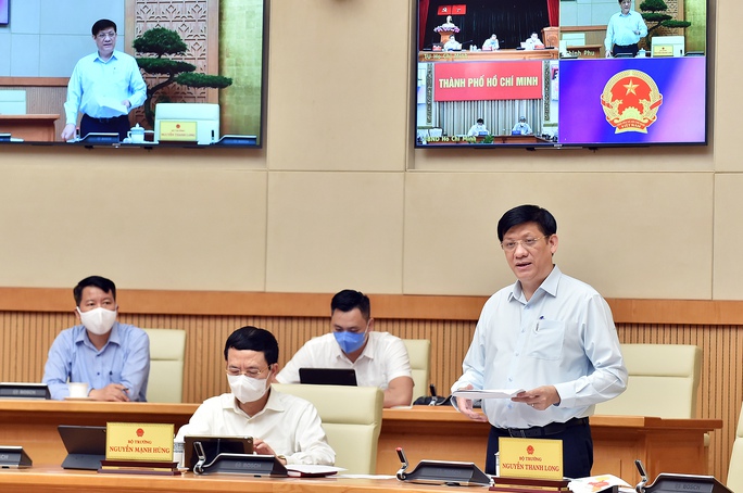 Thủ tướng: Thực hiện Chỉ thị 16 tại TP HCM cần khẩn trương, quyết liệt, hiệu quả hơn - Ảnh 1.