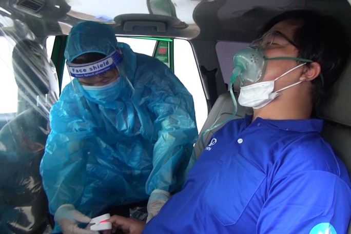 Người dân Hà Nội làm gì để gọi được taxi Mai Linh đưa đi cấp cứu hoặc đón ra viện? - Ảnh 4. Người dân Hà Nội làm gì để gọi được taxi Mai Linh đưa đi cấp cứu hoặc đón ra viện? - Ảnh 4.