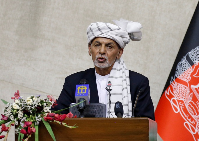 Tổng thống Afghanistan đã lên máy bay rời đất nước? - Ảnh 2.