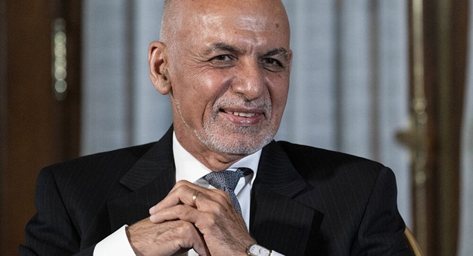 Taliban mở đường sống cho Tổng thống Afghanistan Ashraf Ghani - Ảnh 1.