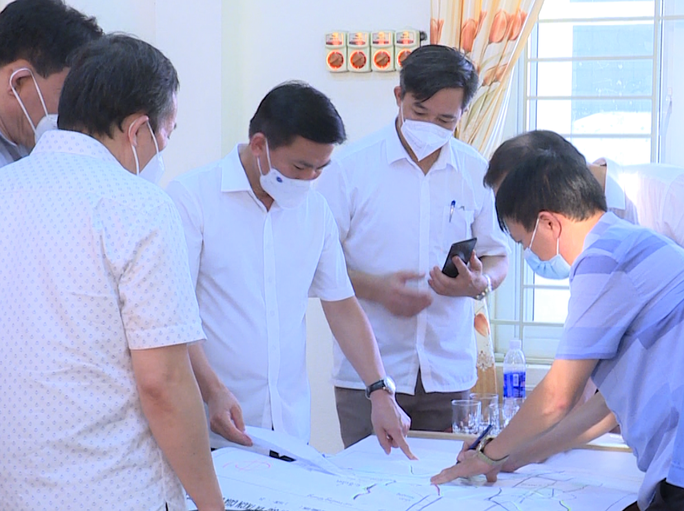 Giãn cách xã hội 1 huyện ở Thanh Hóa khi có ca mắc Covid-19 ngoài cộng đồng - Ảnh 1.