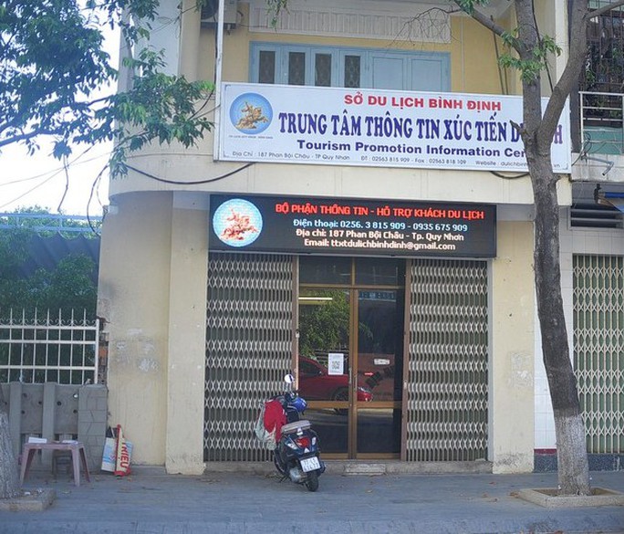 UBKT Tỉnh ủy Bình Định vào cuộc vụ giấy mời “hợp thức hóa” 2 quan chức chơi golf giữa lệnh cấm - Ảnh 4.