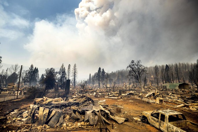 Thị trấn Greenville của bang Califorbia bị xóa sổ trong biển lửa - Ảnh 7.