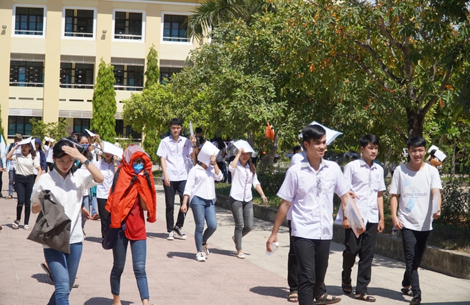 Học sinh Quảng Bình  được miễn 100% học phí học kỳ 1, năm học 2021-2022 - Ảnh 1.