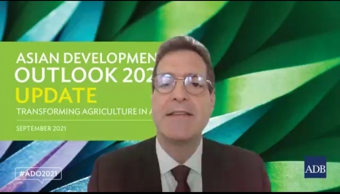 ADB hạ dự báo tăng trưởng Việt Nam năm 2021 còn 3,8% - Ảnh 1.