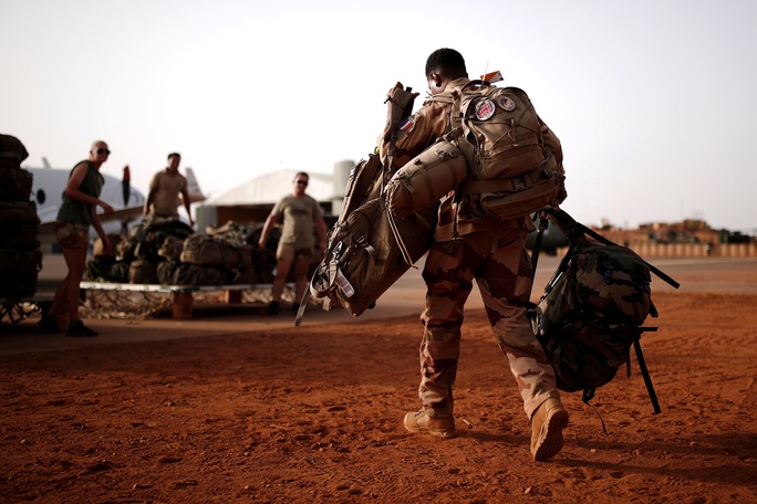 Nga bật lại EU về chuyện lính đánh thuê ở Mali - Ảnh 1.