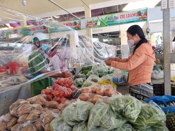 Đà Nẵng: Được phép mở lại dịch vụ ăn uống ở vùng xanh - Ảnh 9.