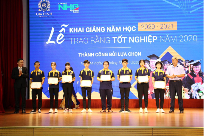 Trường ĐH Gia Định miễn học phí cho sinh viên đạt 20 điểm trở lên - Ảnh 1.