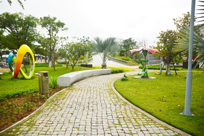 Ngắm Vườn tượng APEC - “Cánh diều bay cao” của Đà Nẵng - Ảnh 5.