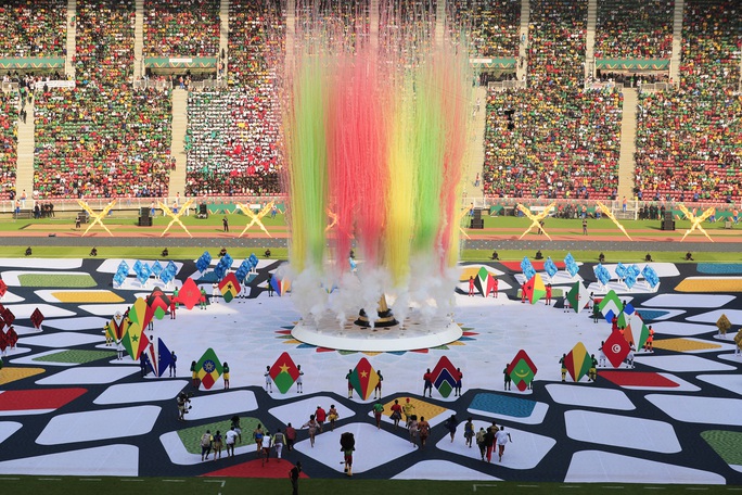 Chủ nhà Cameroon ngược dòng, hạ Burkina Faso mở màn CAN 2021 - Ảnh 1.