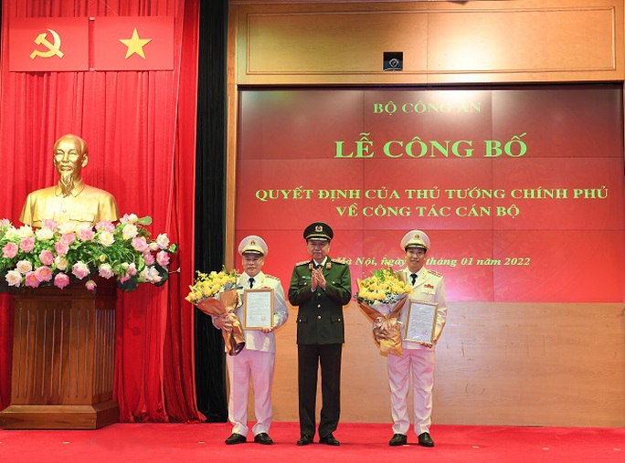 Thủ tướng bổ nhiệm 2 tân Thứ trưởng Bộ Công an  - Ảnh 1.