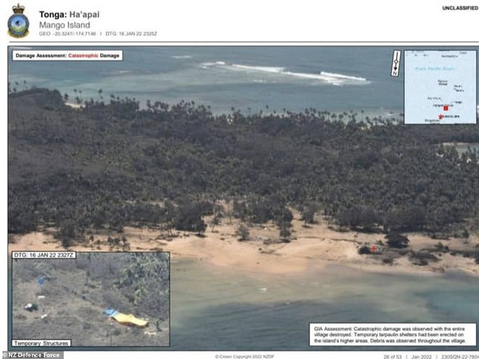 Kinh hoàng sóng thần 15 m quét sạch tất cả nhà trên đảo ở Tonga - Ảnh 1.