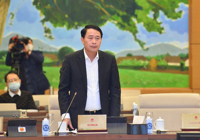 Thứ trưởng Bộ Công an: Rất nhiều người liên quan đến vụ Công ty Việt Á - Ảnh 1.