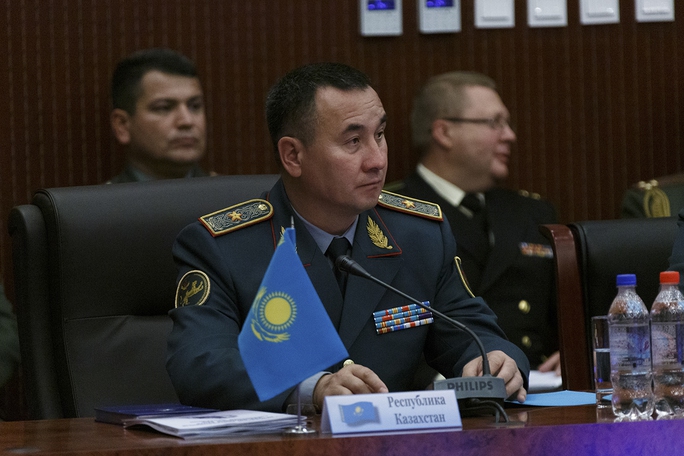 Kazakhstan sa thải bộ trưởng quốc phòng sau bạo loạn - Ảnh 1.