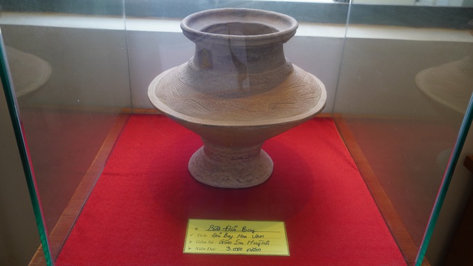 Chiêm ngưỡng cổ vật 3.000 năm tuổi lần đầu trưng bày tại Vũng Tàu - Ảnh 4.