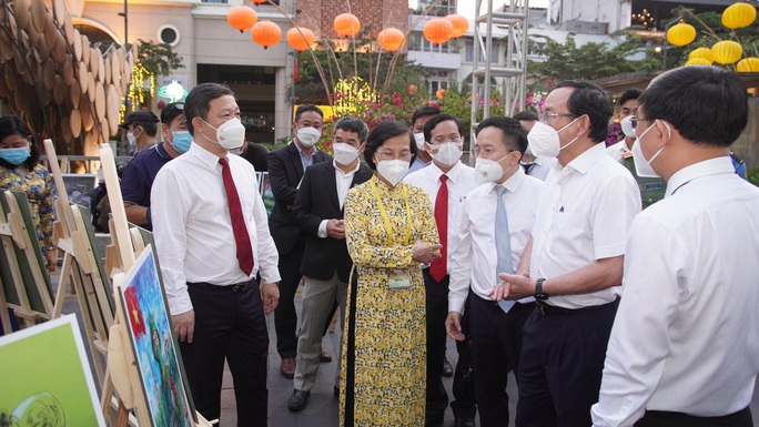 Đặc sắc Lễ hội Đường sách Tết Nhâm Dần 2022 - Ảnh 2.