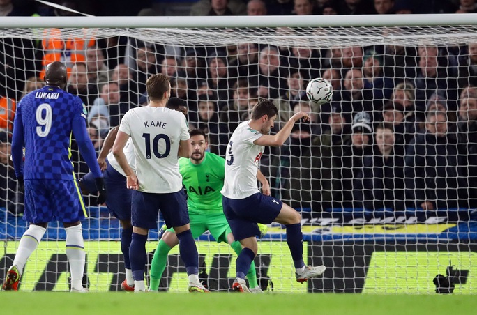 Tottenham thua thảm, Chelsea cầm chắc vé chung kết League Cup - Ảnh 4.