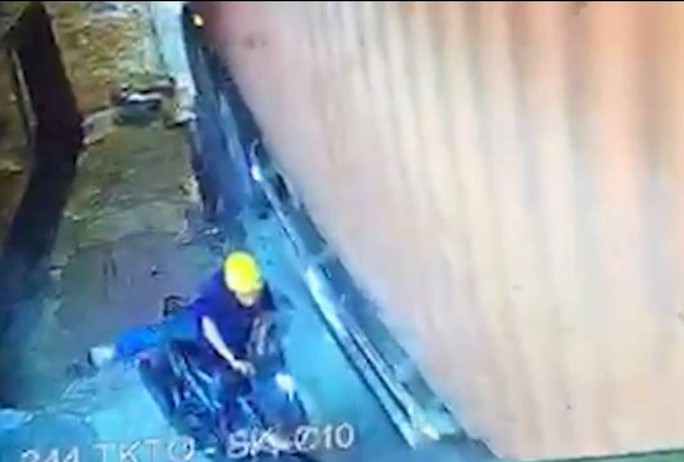 Trích xuất camera vụ Trưởng Công an phường Sơn kỳ, quận Tân Phú tử vong - Ảnh 1.