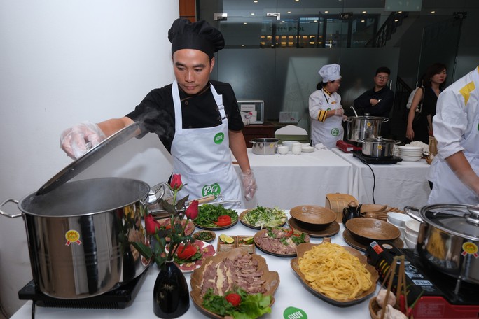 Đưa Phở Việt lan tỏa khắp thế giới - Ảnh 4. Đưa Phở Việt lan tỏa khắp thế giới - Ảnh 4.
