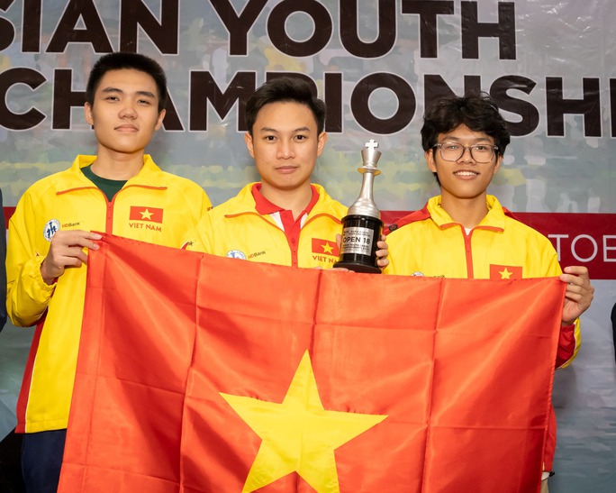 Cờ vua Việt Nam nhất toàn đoàn Giải Vô địch trẻ châu Á 2022 - Ảnh 6.