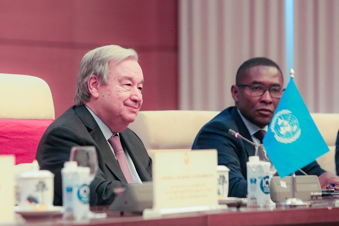 Chủ tịch Quốc hội Vương Đình Huệ hội kiến Tổng Thư ký Liên Hiệp Quốc António Guterres - Ảnh 11.