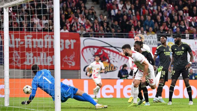 Real Madrid gục ngã, RB Leipzig giành chiến thắng lịch sử - Ảnh 3.