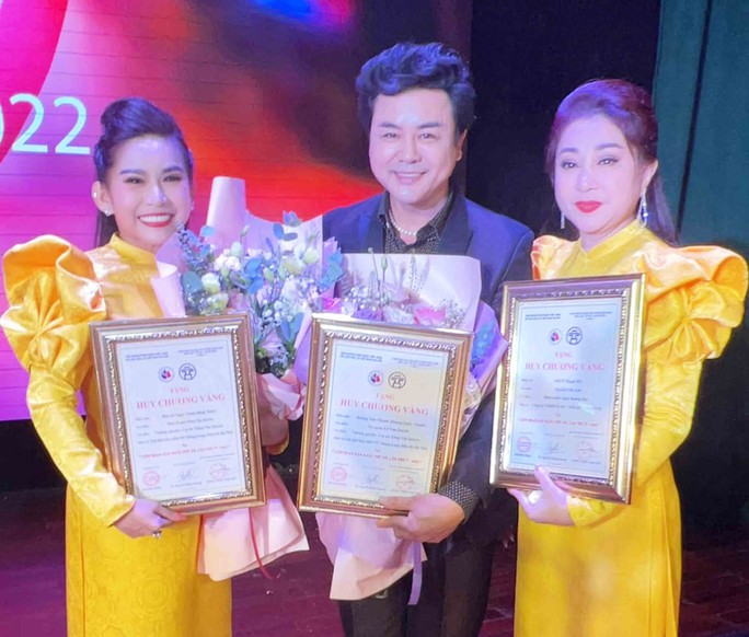 Thoại Mỹ, Bình Tinh, Võ Minh Lâm đoạt HCV tại Liên hoan sân khấu thủ đô - Ảnh 1.