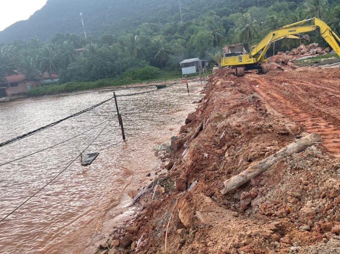 Ấn định ngày cưỡng chế các công trình lấn chiếm khu bảo tồn biển Phú Quốc - Ảnh 5.