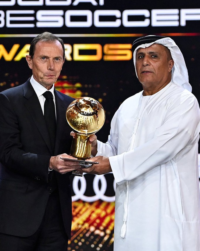 Benzema đoạt giải vàng Globe Soccer, Real Madrid thâu tóm giải thưởng Dubai - Ảnh 6.